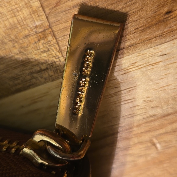 Michael Kors wallet - Picture 5 of 7